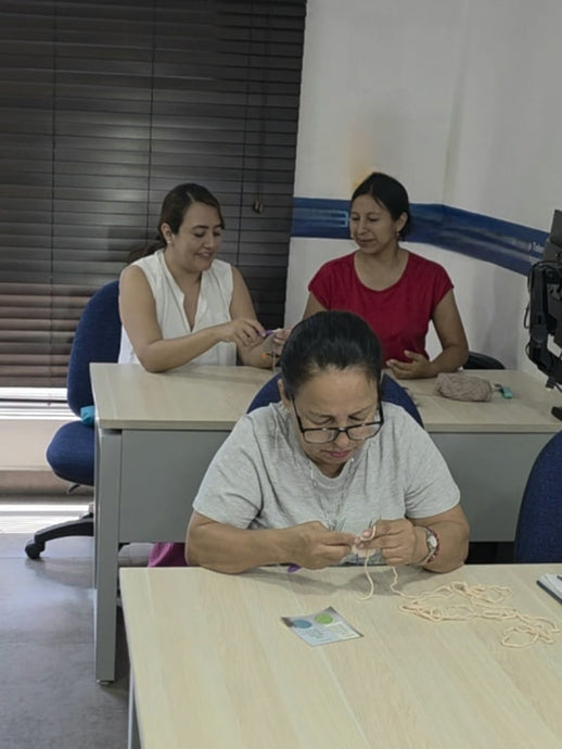 Tejiendo Sueños, Empoderando Vidas. El Lujo con un Propósito que Transforma.