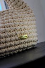 Cargar imagen en el visor de la galería, Orbita
